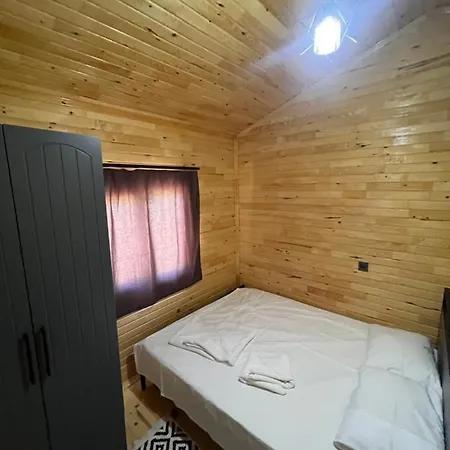 Grandfather House Semesterbostad